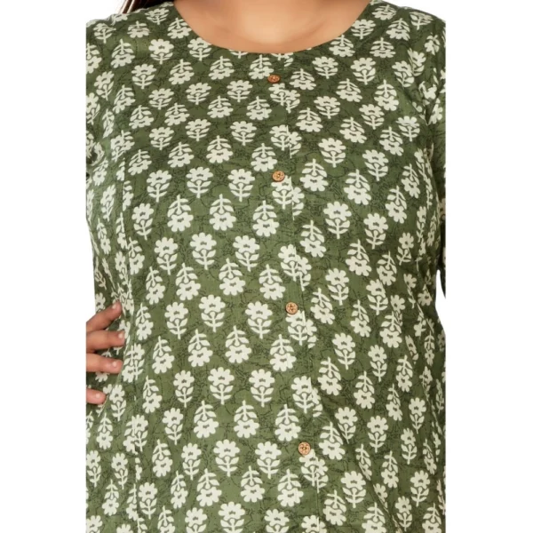 Women's Casual 3/4th Sleeve Printed Pure Cotton Prince Cut A-Line Kurti (Green) - Image 3