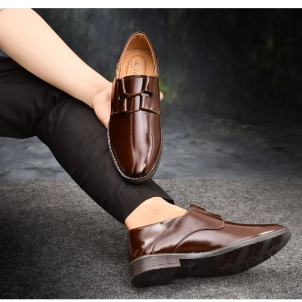 Men's Synthetic Leather Formal Shoes (Brown) - Image 3